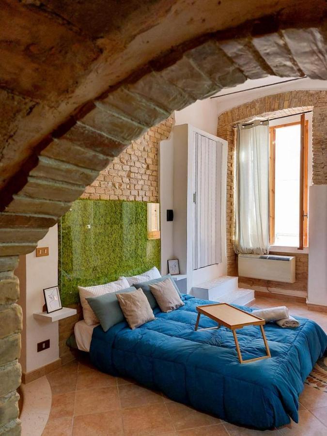 לינה וארוחת בוקר טרמולי Tiny House מראה חיצוני תמונה