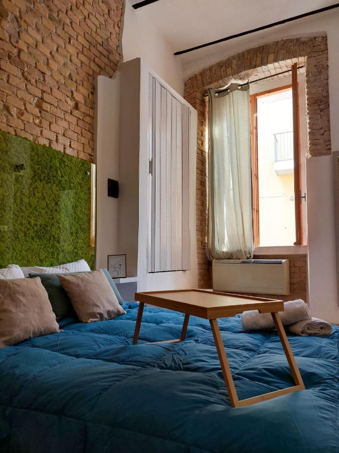 לינה וארוחת בוקר טרמולי Tiny House מראה חיצוני תמונה
